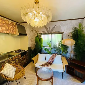Apartment 森の中富士山見える部屋202, Hakone